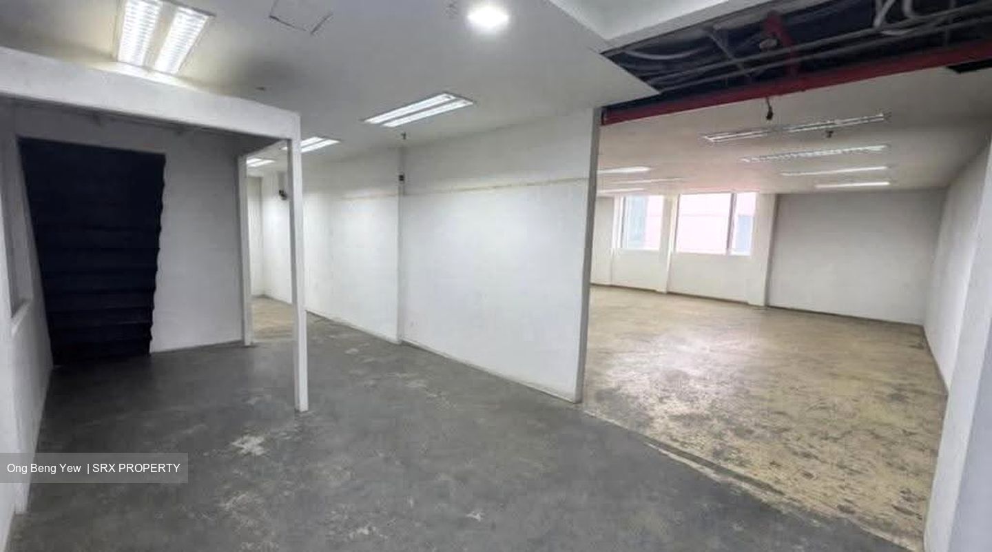 Centropod @ Changi (D14), Shop House #629189171